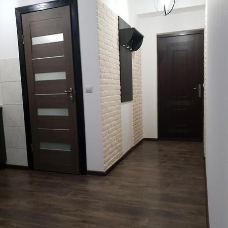 Travel station apartment Ivano-Frankivsk Exterior foto